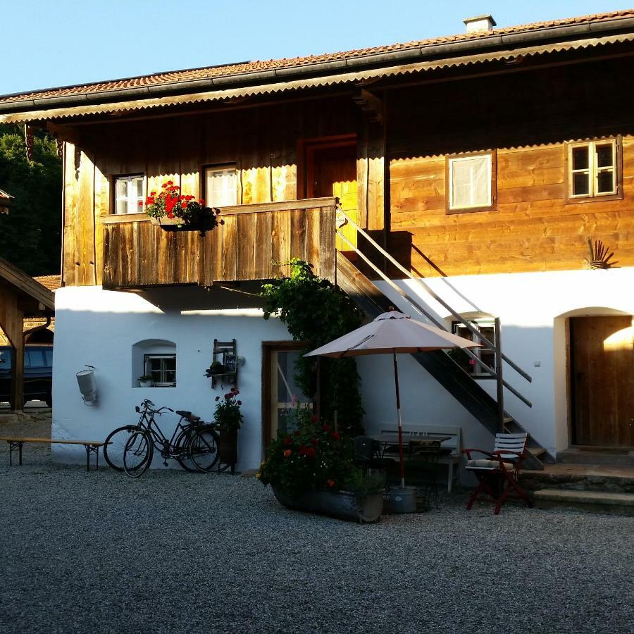 Bauernhof Kaspergut Villa Kirchberg bei Mattighofen ภายนอก รูปภาพ